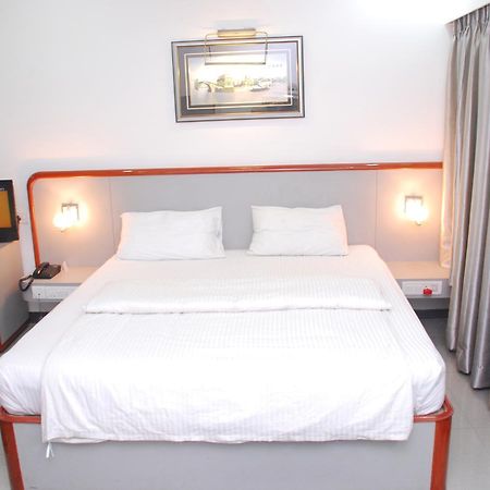 Blue Diamond The Hotel Korba Buitenkant foto