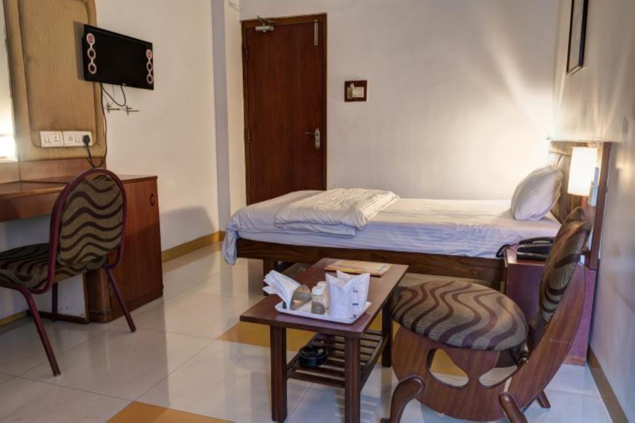 Blue Diamond The Hotel Korba Buitenkant foto